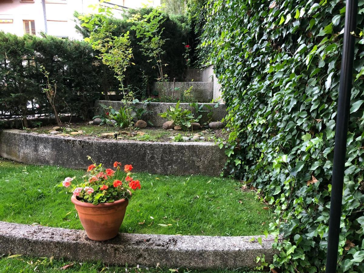 Apartamento Alba Jaca Exteriér fotografie